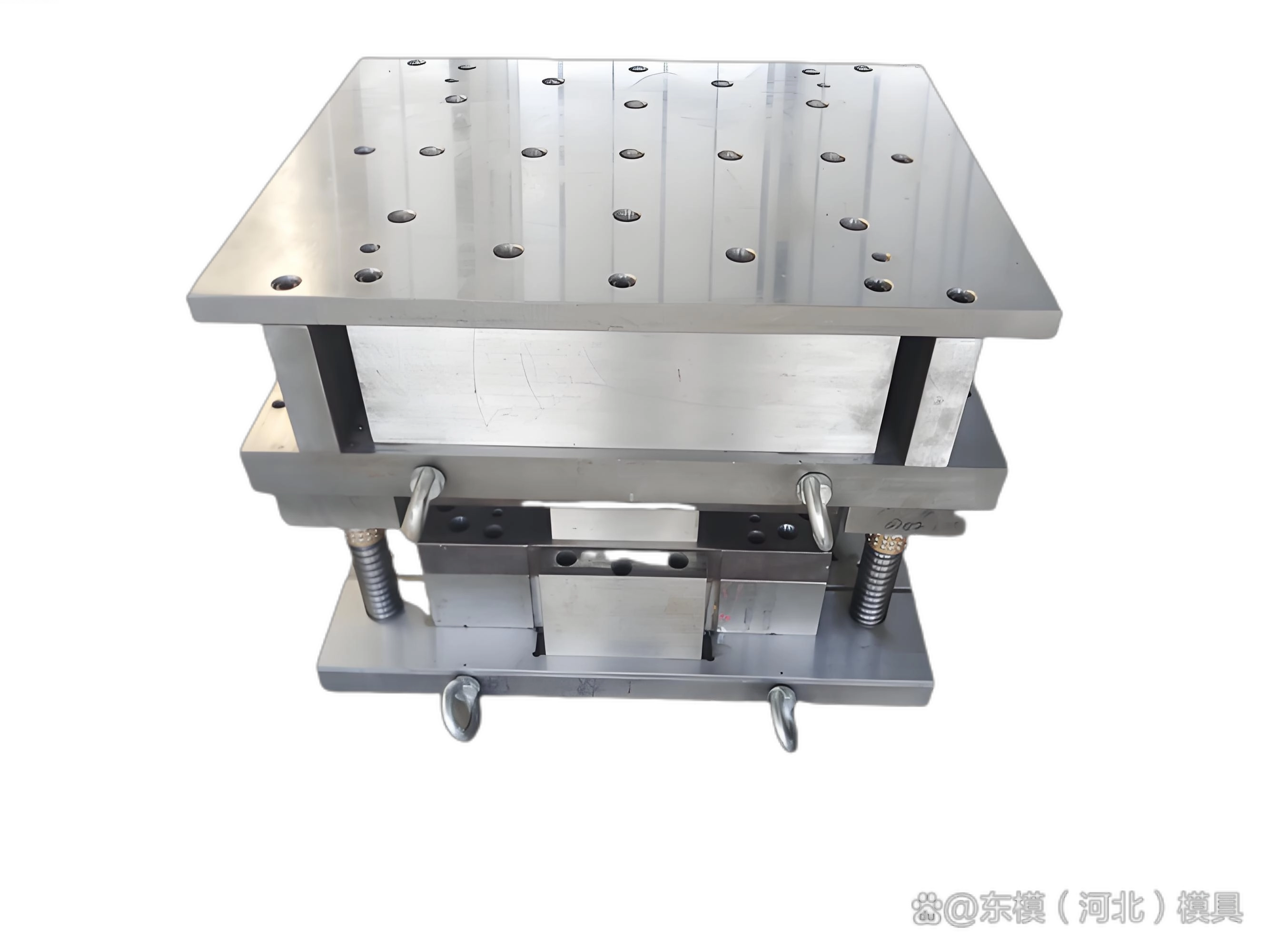 冲压模具