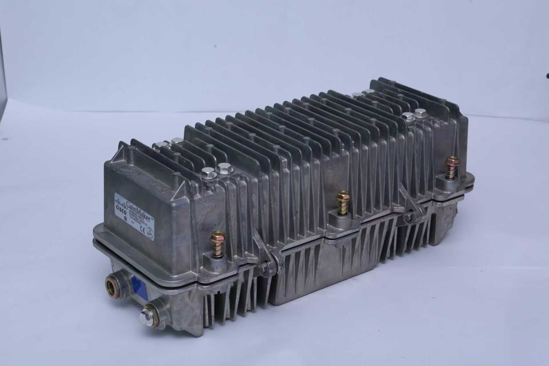 微波功放器底盘