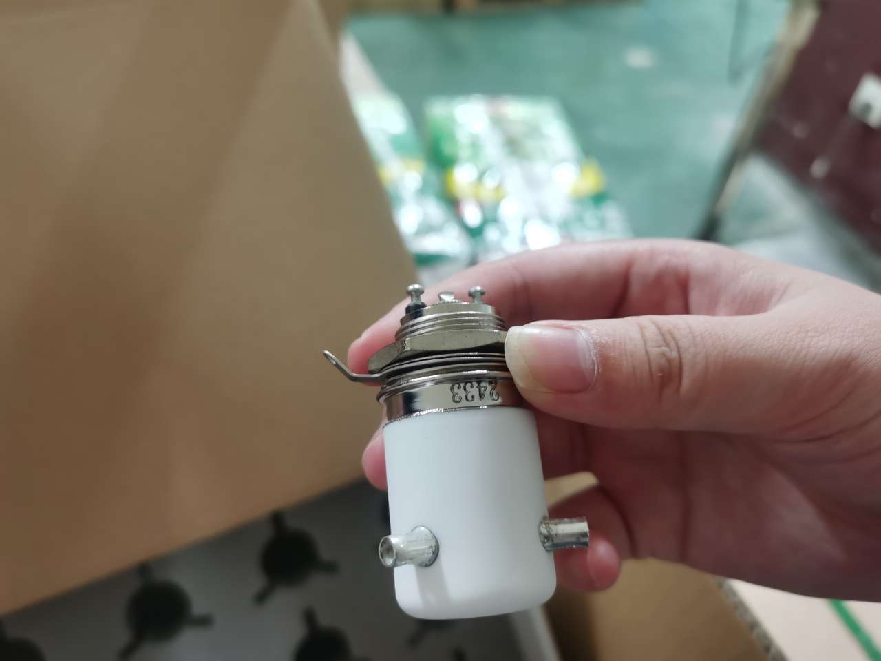 继电器