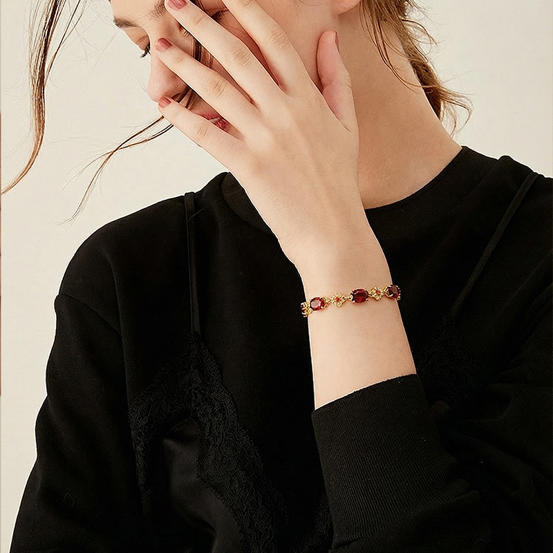红宝石手链