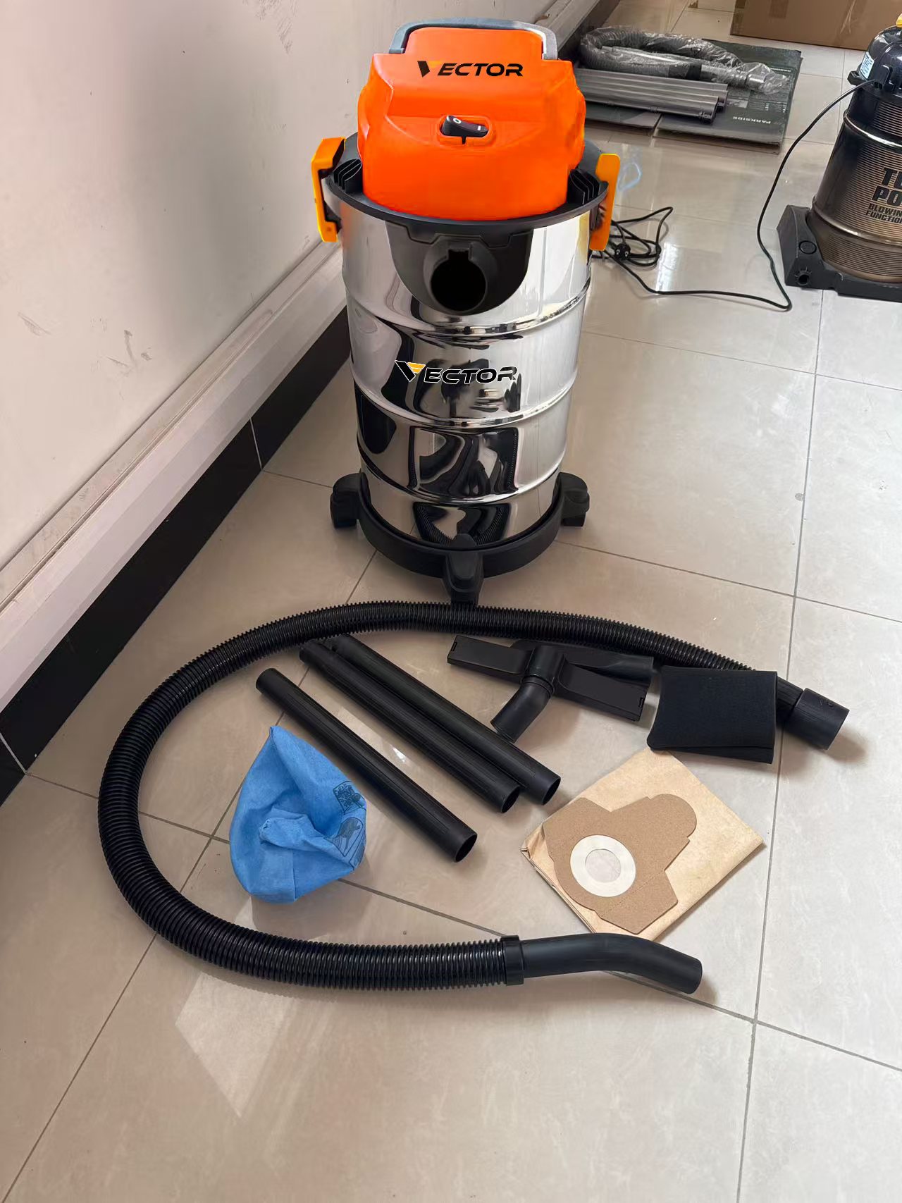 吸尘器