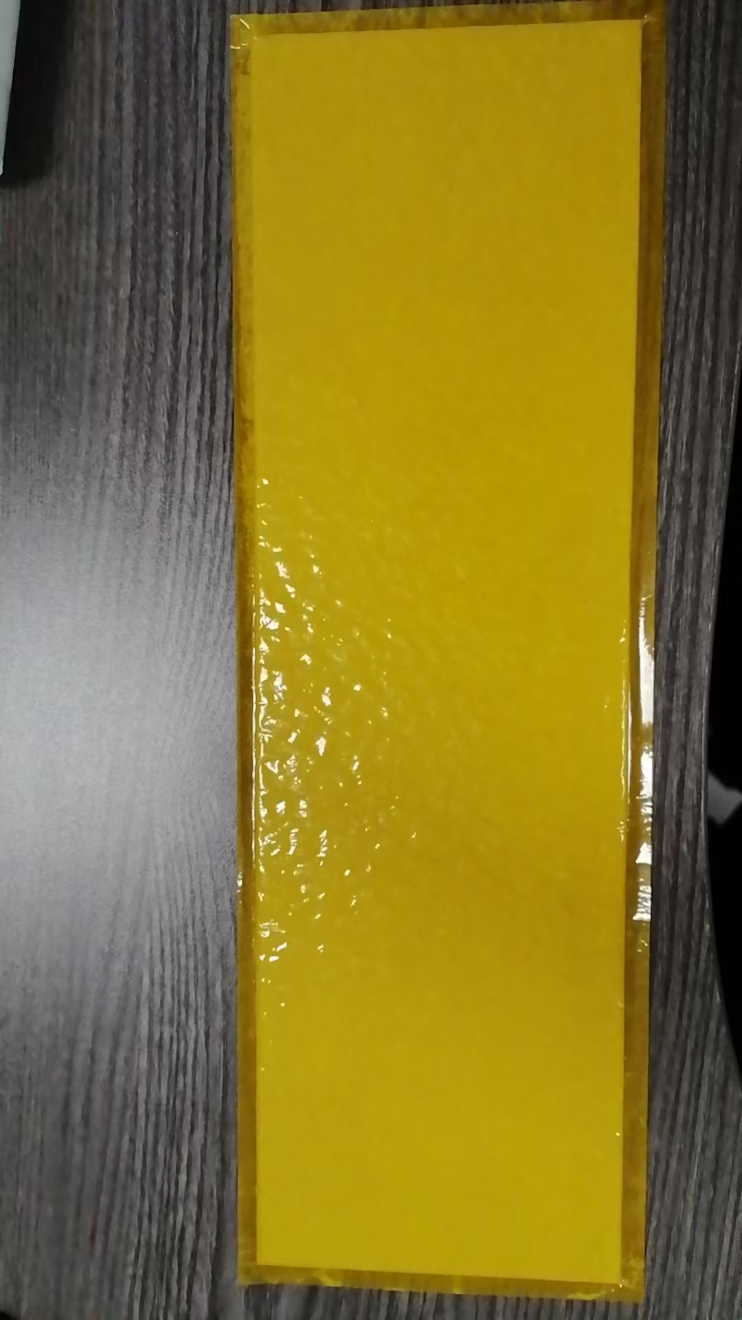 绝缘隔板