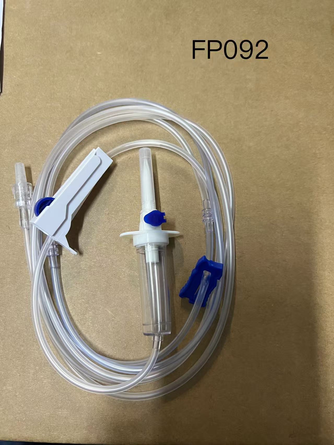输液器