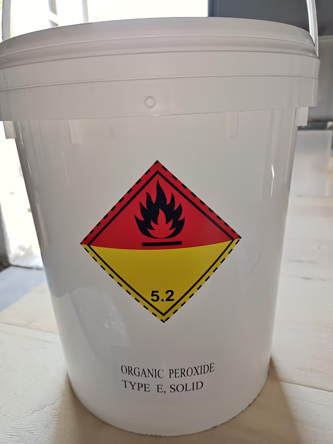 2,5-二甲基-2,5-二-（叔丁基过氧）己烷（101-50-ps）