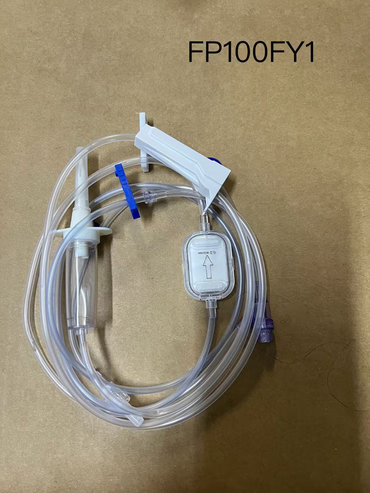 输液器