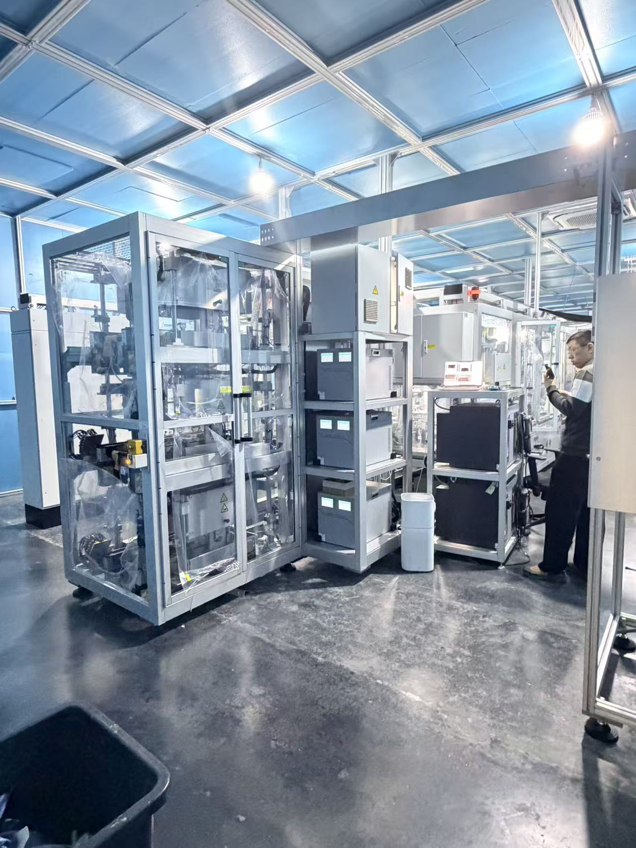 屏幕贴合生产线