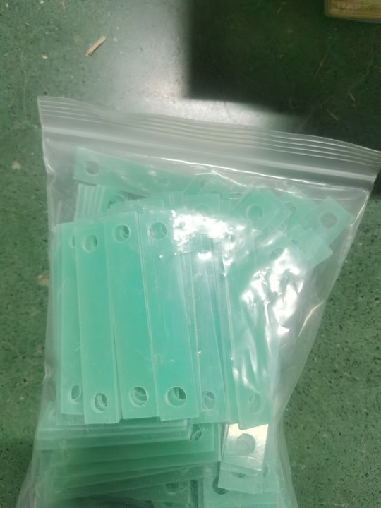 弹簧片