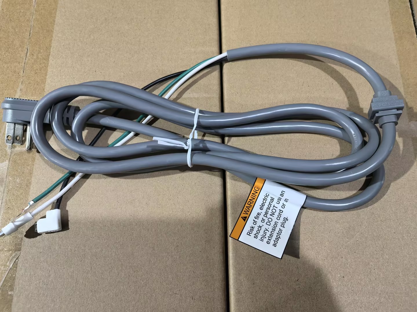 电源线POWER CORD
